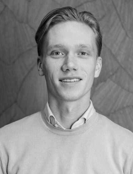 v1-20241127-045A6865